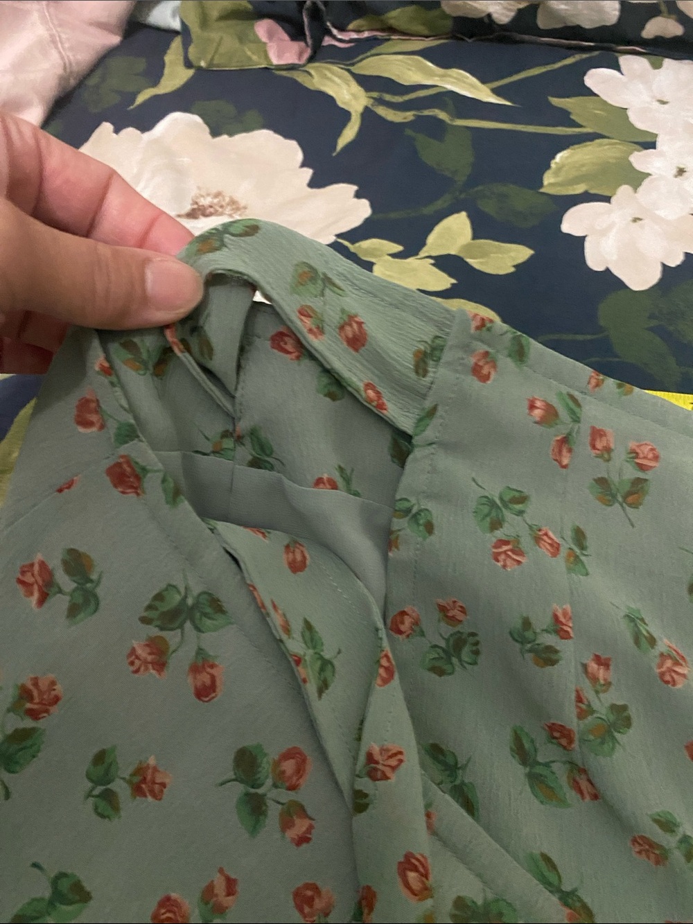Liz Claiborne Sage Green Floral A-Line Wrap Skirt with Side Tie - Picture 15 of 17